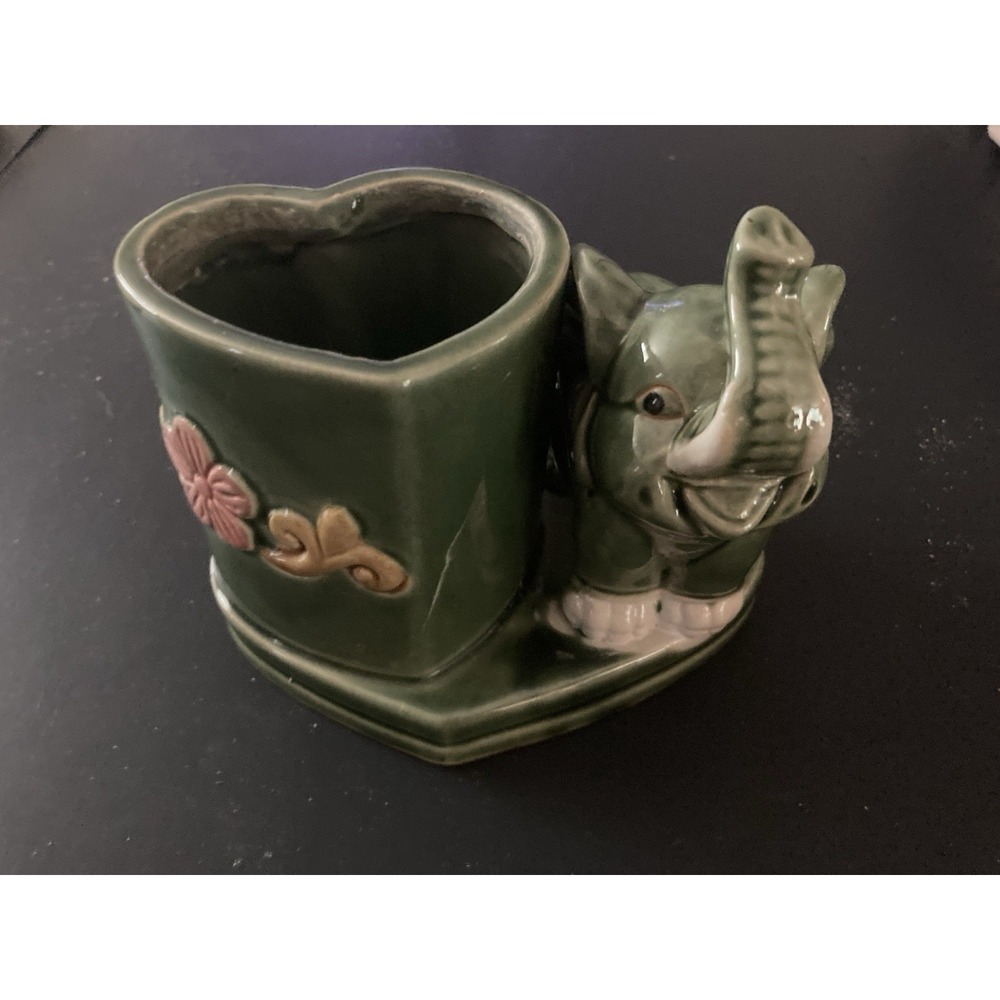 VTG 1960's MCM Green Heart Elephant Planter Trinket Holder Pink Flowers 4" X 4"